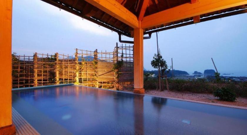 Hotel Ukawa Onsen Yoshino No Sato à Kyōtango Extérieur photo