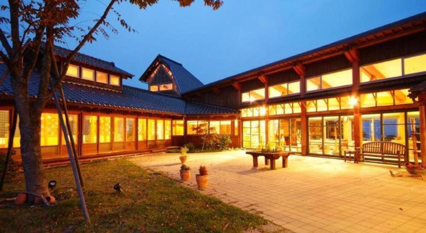 Hotel Ukawa Onsen Yoshino No Sato à Kyōtango Extérieur photo